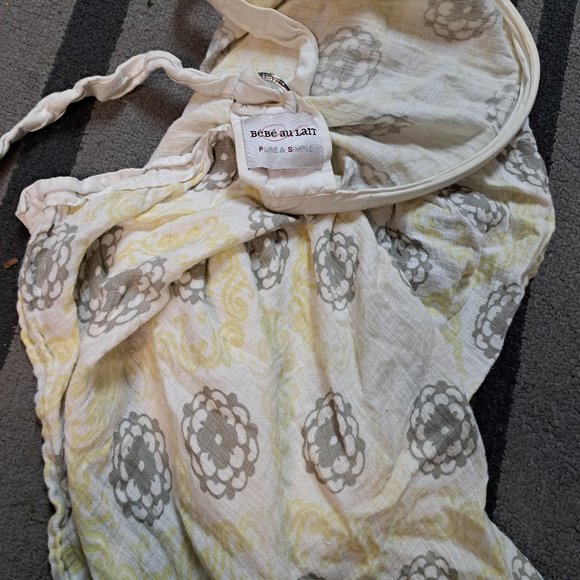 Bebe au lait muslin nursing cover - Picture 1 of 1